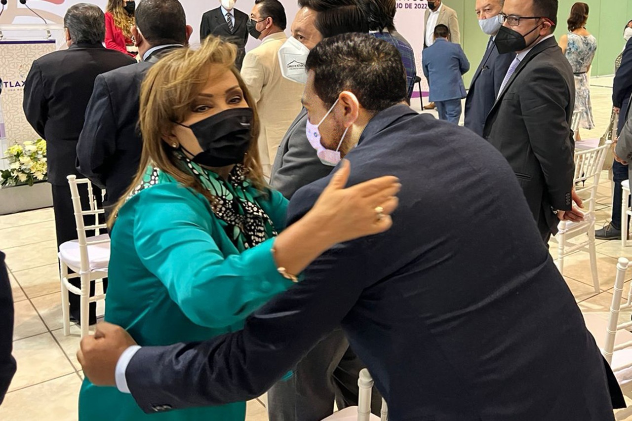 Asiste Santos Cedillo a la firma de convenio entre gobierno del estado y Consejo de Notarios